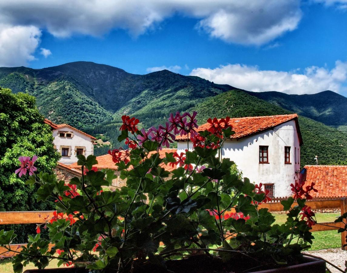 Casa Rural Los Llares Lerones Eksteriør bilde
